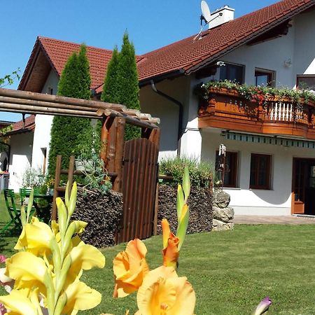 Privatzimmer Am Weinbrunnen Vorchdorf Esterno foto