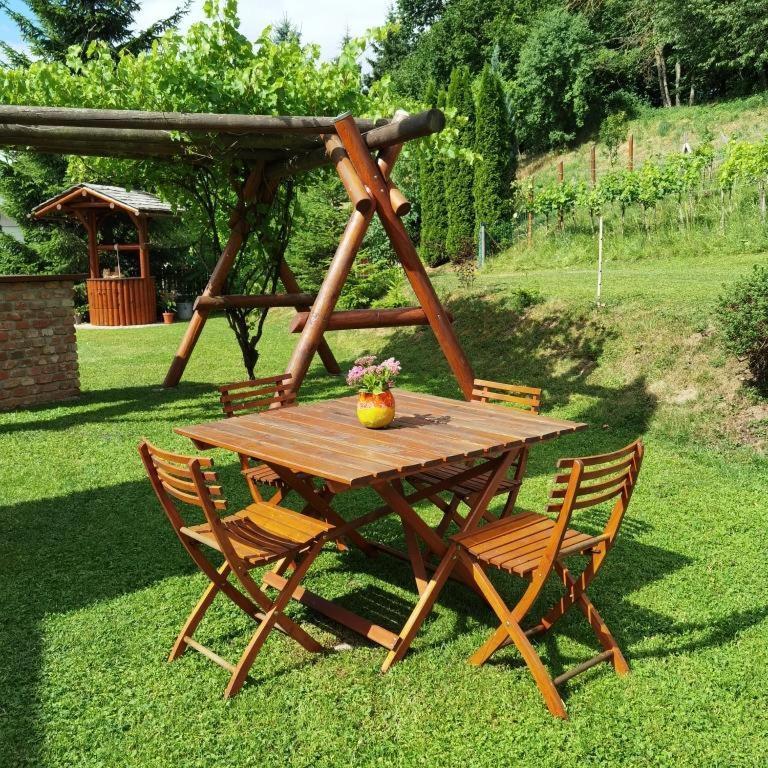 Privatzimmer Am Weinbrunnen Vorchdorf Esterno foto